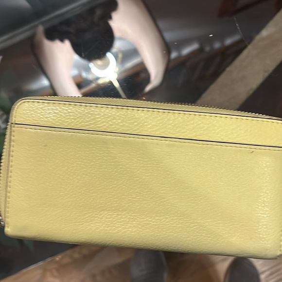 Kate Spade New York Yellow Staci pebbled leather large Continental wallet - Picture 2 of 9